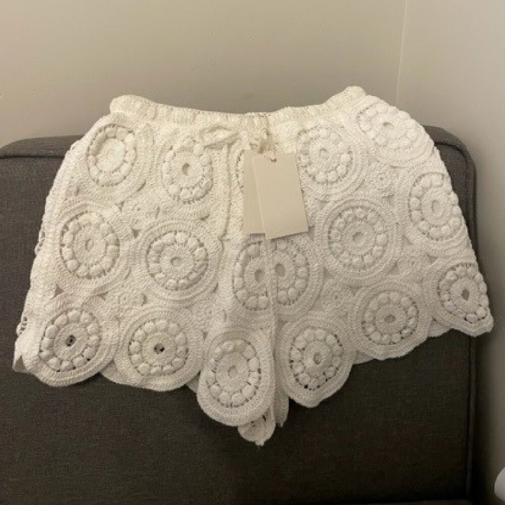Crochet shorts white NWT
